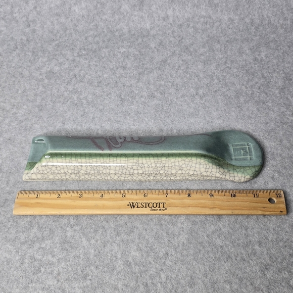 Studio Art Pottery Wall Pocket Vase Green Crackle Glaze - Asian Inspired Design - Picture 12 of 14